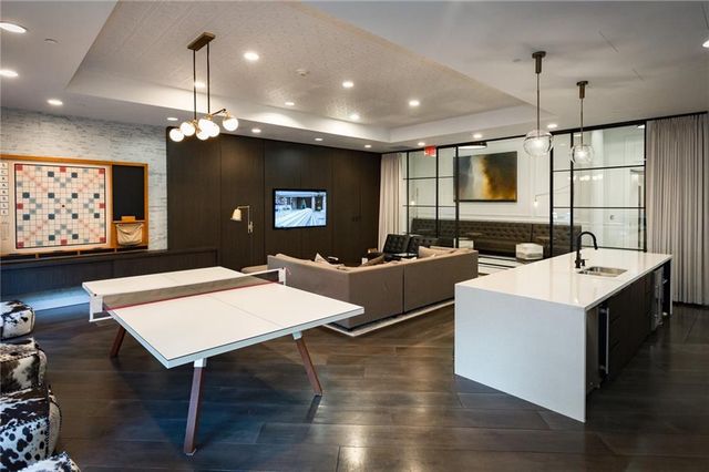 325 E Paces Ferry NE Road 1701, Atlanta, GA 30305