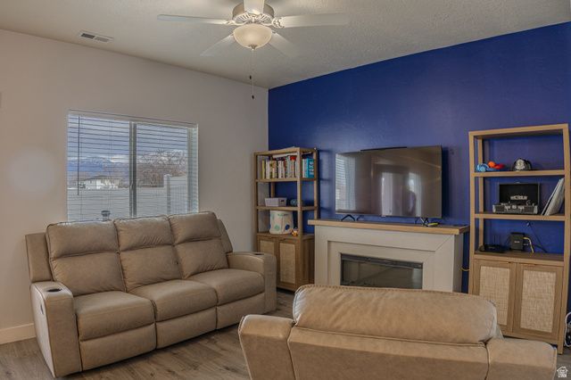 2388 W JADE WAY, West Haven, UT 84401