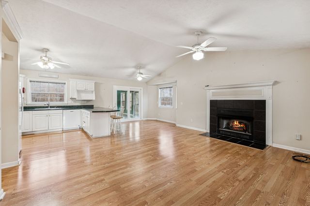 7399 Forrest Glenn Rd, Fairview, TN 37062