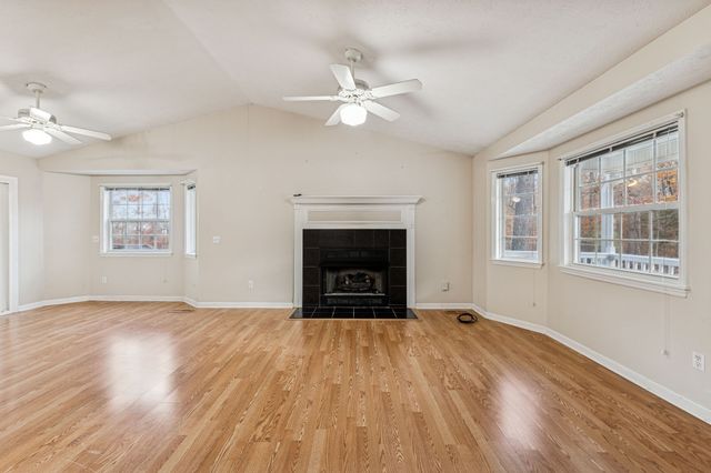 7399 Forrest Glenn Rd, Fairview, TN 37062