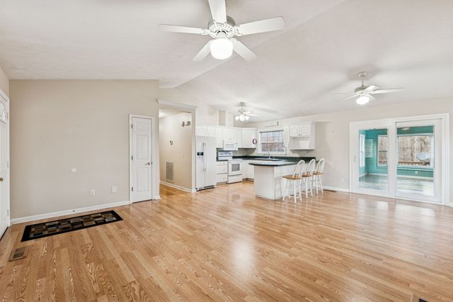 7399 Forrest Glenn Rd, Fairview, TN 37062