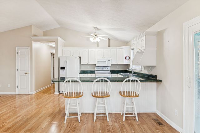 7399 Forrest Glenn Rd, Fairview, TN 37062