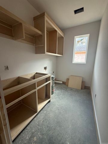 3916 Spencer Crossing Drive, Benton, AR 72019