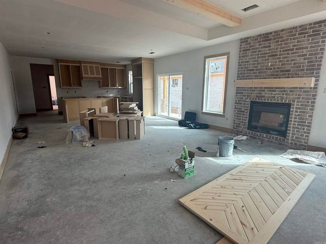 3916 Spencer Crossing Drive, Benton, AR 72019