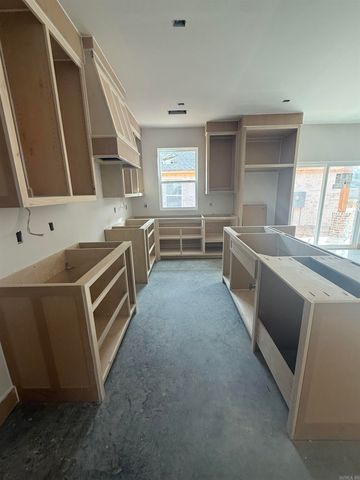 3916 Spencer Crossing Drive, Benton, AR 72019