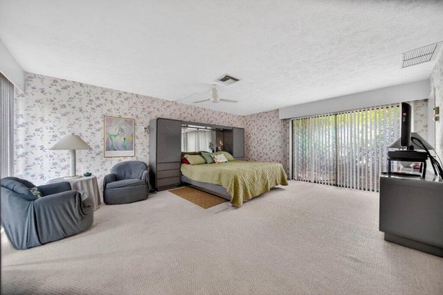 1272 SW Evergreen Lane, Palm City, FL 34990