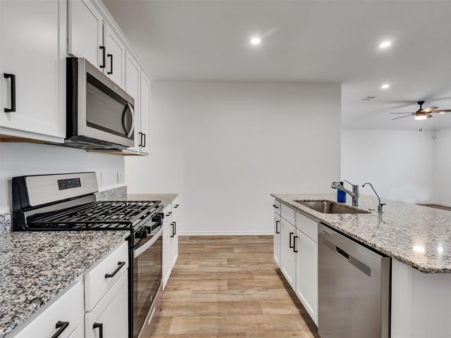 7318 Audubon Russet Drive, Richmond, TX 77469