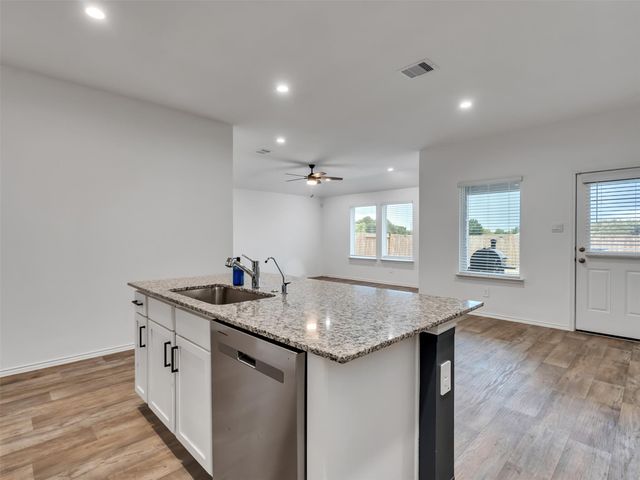 7318 Audubon Russet Drive, Richmond, TX 77469