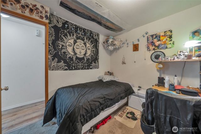 2399 McDonald Avenue, Dupont, WA 98327