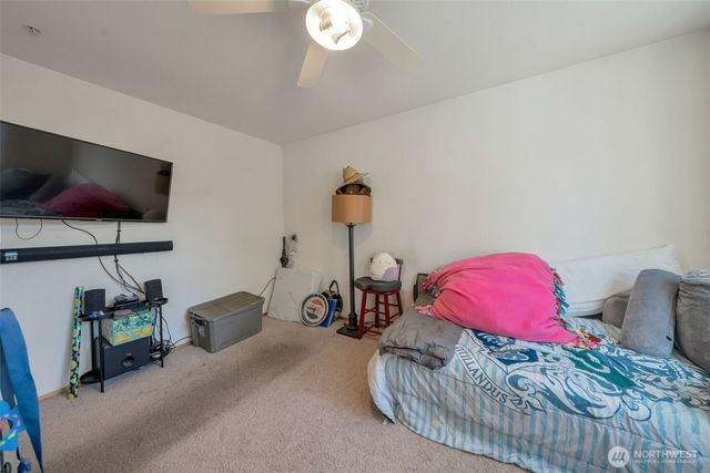 2399 McDonald Avenue, Dupont, WA 98327