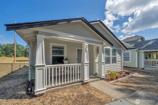 2399 McDonald Avenue, Dupont, WA 98327