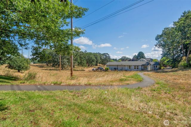 2399 McDonald Avenue, Dupont, WA 98327