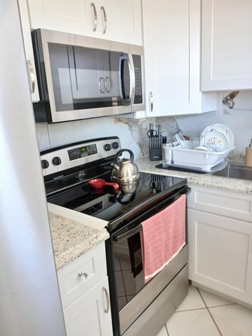 133 SOMERSET G, West Palm Beach, FL 33417