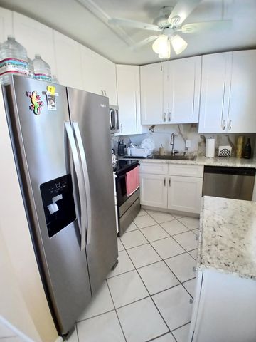 133 SOMERSET G, West Palm Beach, FL 33417