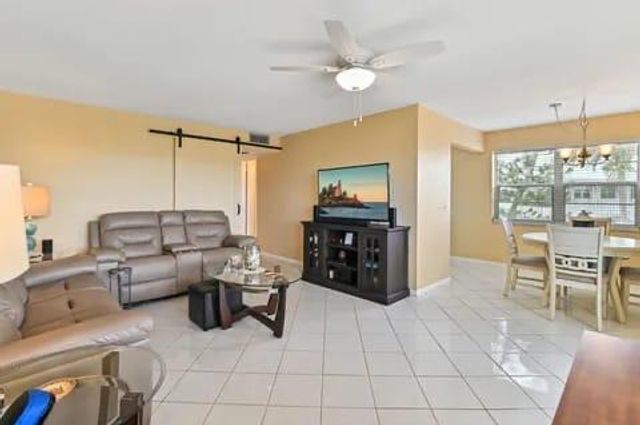 133 SOMERSET G, West Palm Beach, FL 33417