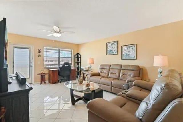 133 SOMERSET G, West Palm Beach, FL 33417