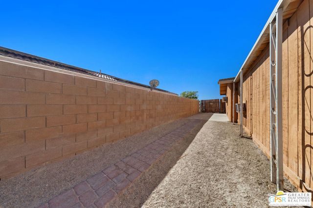 66320 12th Street, Desert Hot Springs, CA 92240