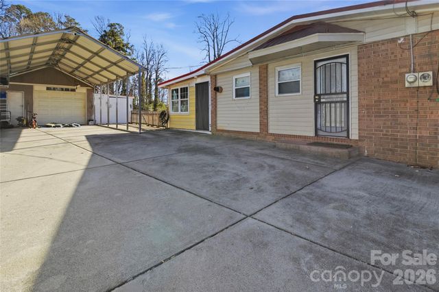 2410 Juniper Drive, Charlotte, NC 28269