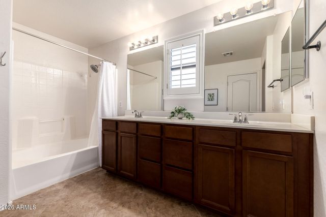 3262 E MILKY Way, Gilbert, AZ 85295