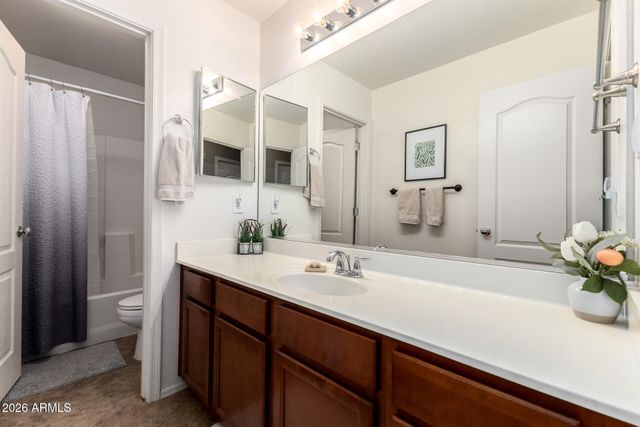 3262 E MILKY Way, Gilbert, AZ 85295