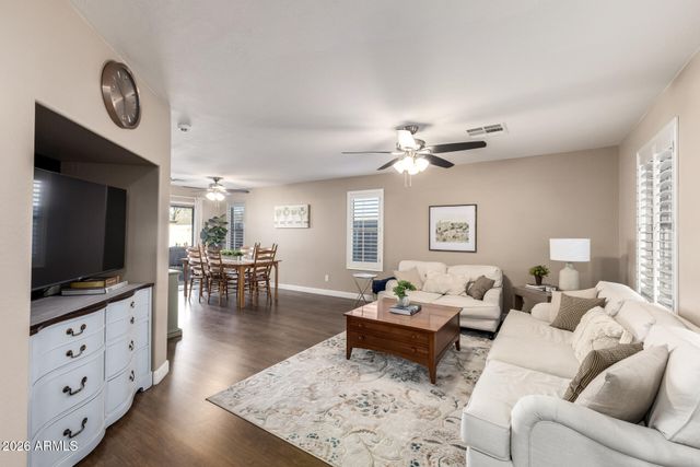 3262 E MILKY Way, Gilbert, AZ 85295