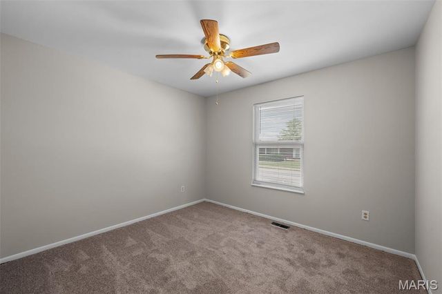3213 Apple Drive, St Charles, MO 63301