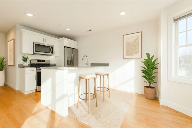 375 Dorchester St. 2, Boston, MA 02127