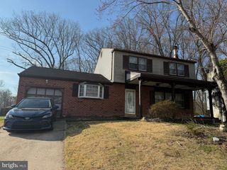 120 HEDGEWICK DR, Newark, DE 19702