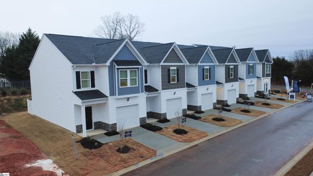 30 Stoneview Way, Taylors, SC 29687
