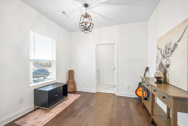 967 Nance Ln, Lebanon, TN 37087