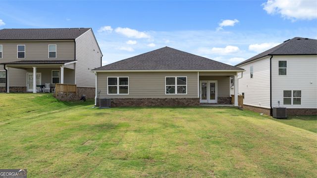 215 Storm Lane, Hoschton, GA 30548