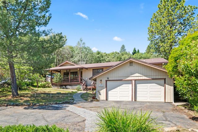 1575 American River Trl, Cool, CA 95614