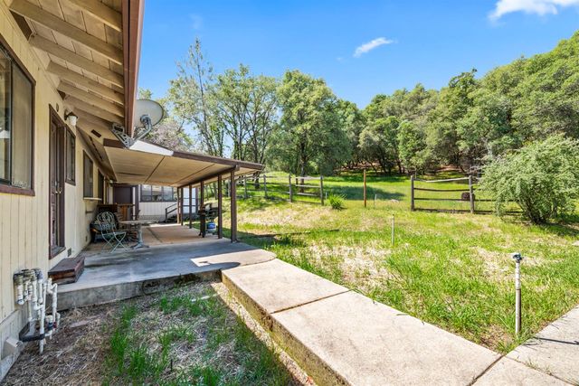 1575 American River Trl, Cool, CA 95614
