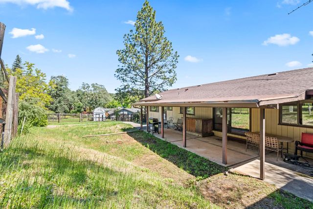 1575 American River Trl, Cool, CA 95614