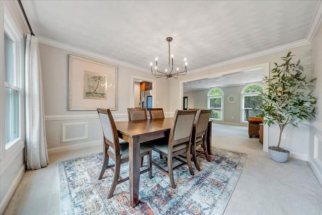 1562 Strawberry Mountain DR, Roanoke, VA 24018