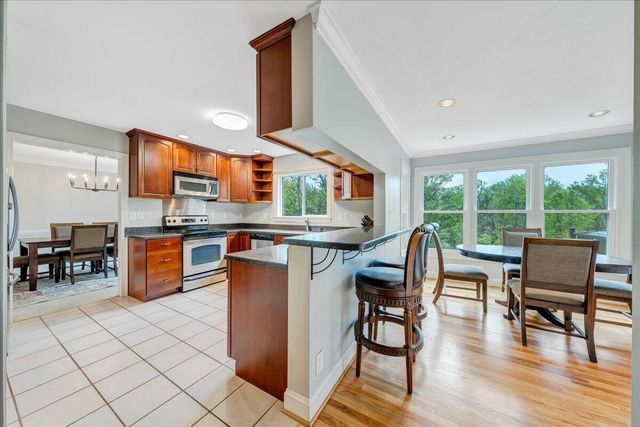 1562 Strawberry Mountain DR, Roanoke, VA 24018