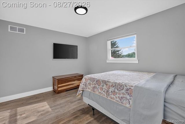 12265 Sharp Road, Linden, MI 48451
