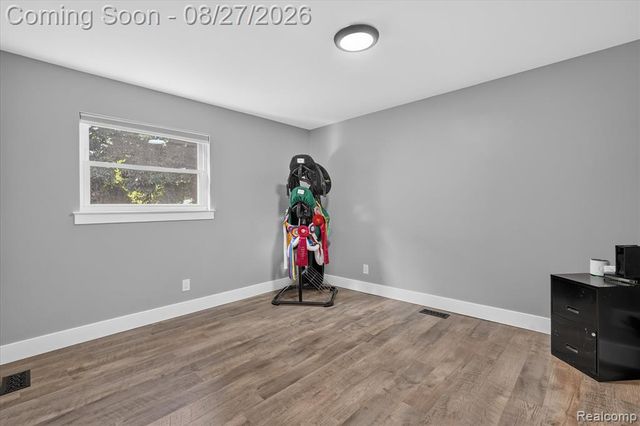 12265 Sharp Road, Linden, MI 48451