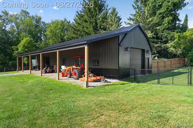 12265 Sharp Road, Linden, MI 48451