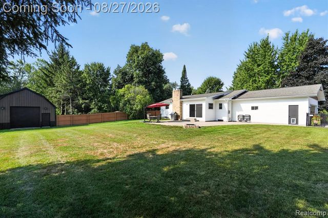 12265 Sharp Road, Linden, MI 48451
