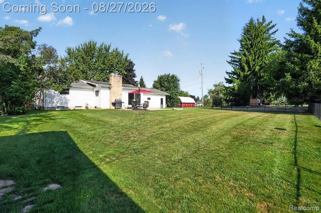 12265 Sharp Road, Linden, MI 48451