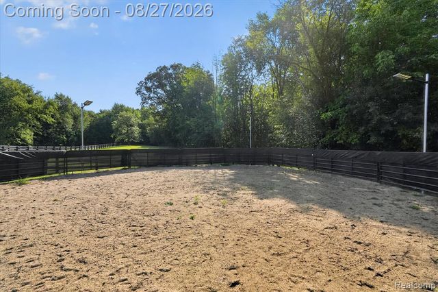 12265 Sharp Road, Linden, MI 48451