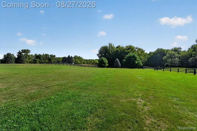 12265 Sharp Road, Linden, MI 48451