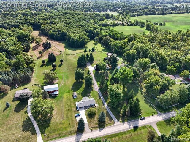 12265 Sharp Road, Linden, MI 48451
