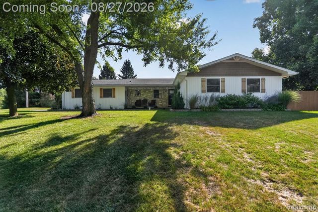 12265 Sharp Road, Linden, MI 48451