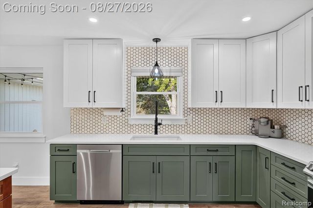 12265 Sharp Road, Linden, MI 48451
