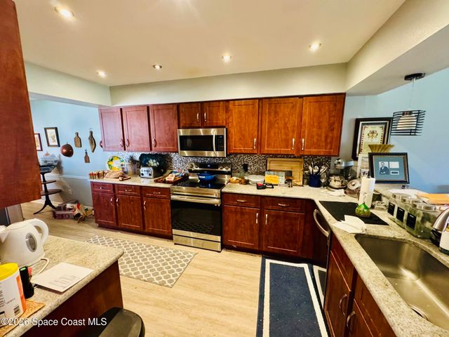 614 Jubilee Street, Melbourne, FL 32940