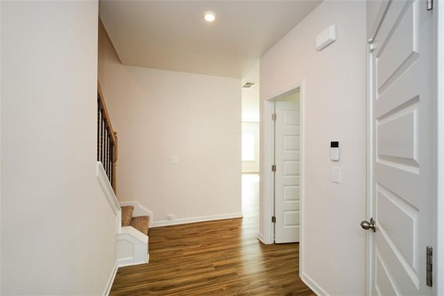 350 Cranston Drive, Canton, GA 30114