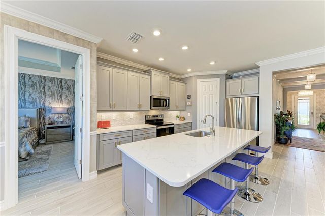 332 VILLORESI BOULEVARD, Nokomis, FL 34275