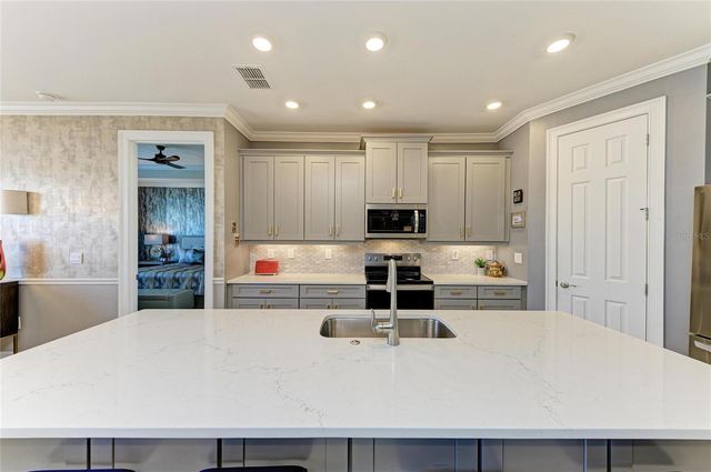 332 VILLORESI BOULEVARD, Nokomis, FL 34275